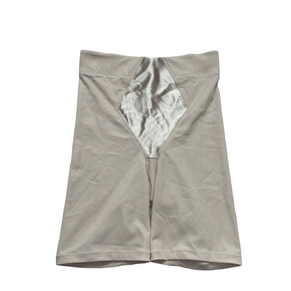 Small Shapewear Shorts Inspirations by Maidenform
